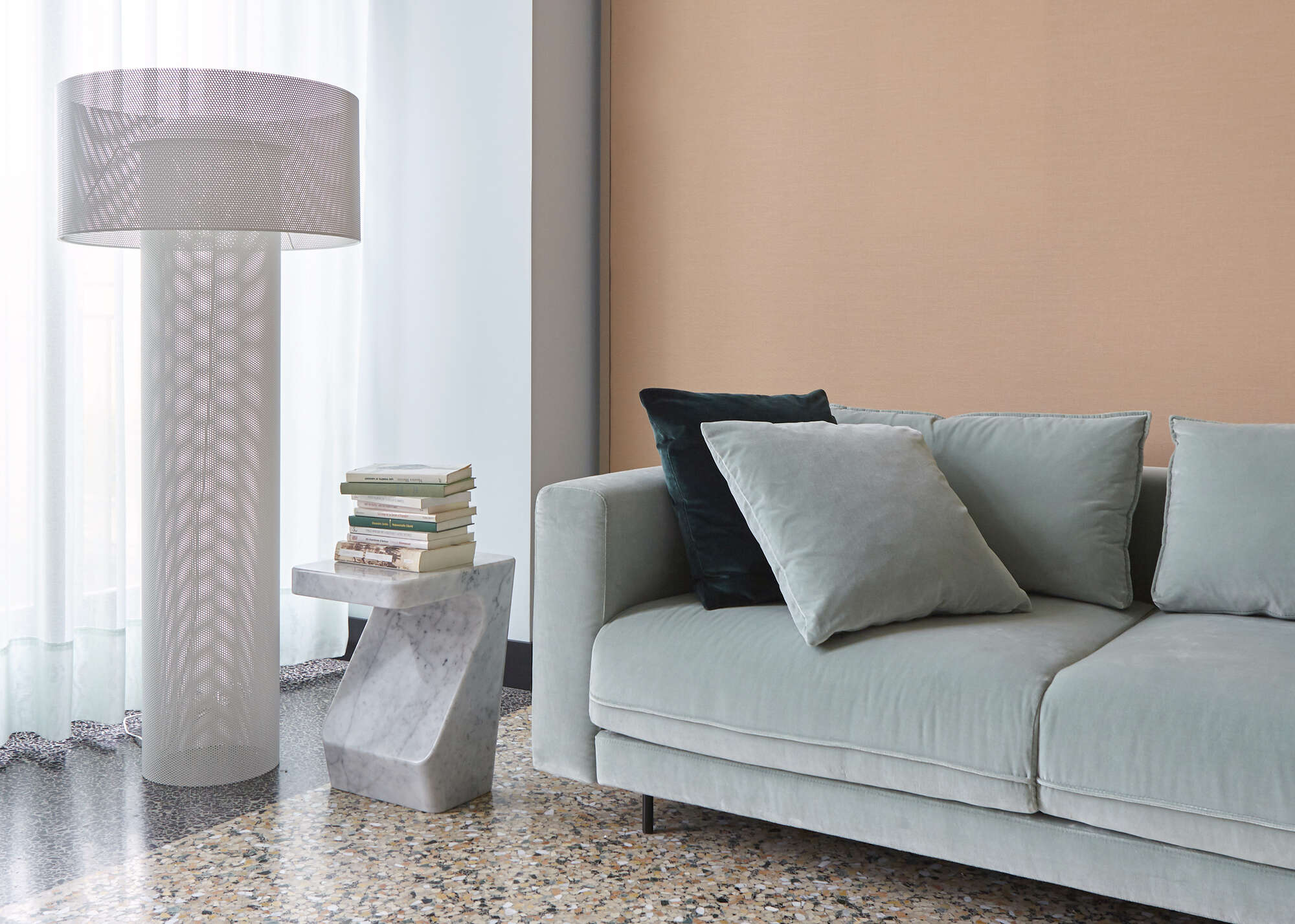 Stump Occasional table white marble