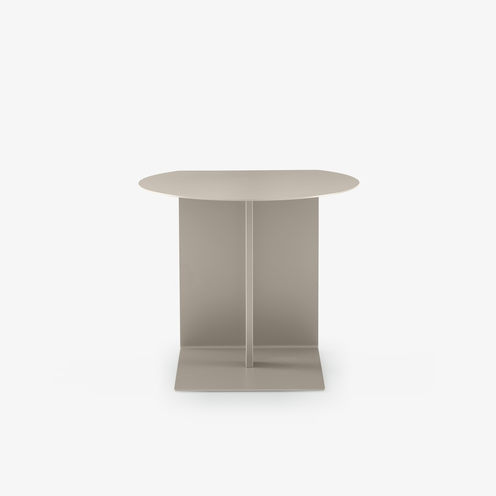 Oda Pedestal table argile lacquer