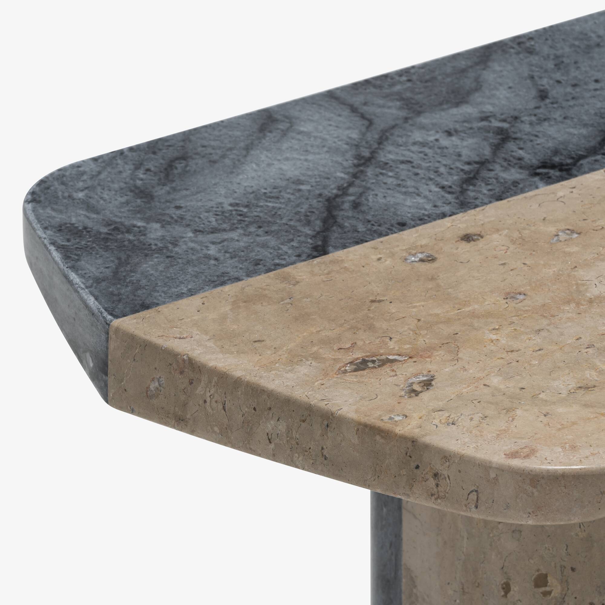 Biscotto Pedestal table low version